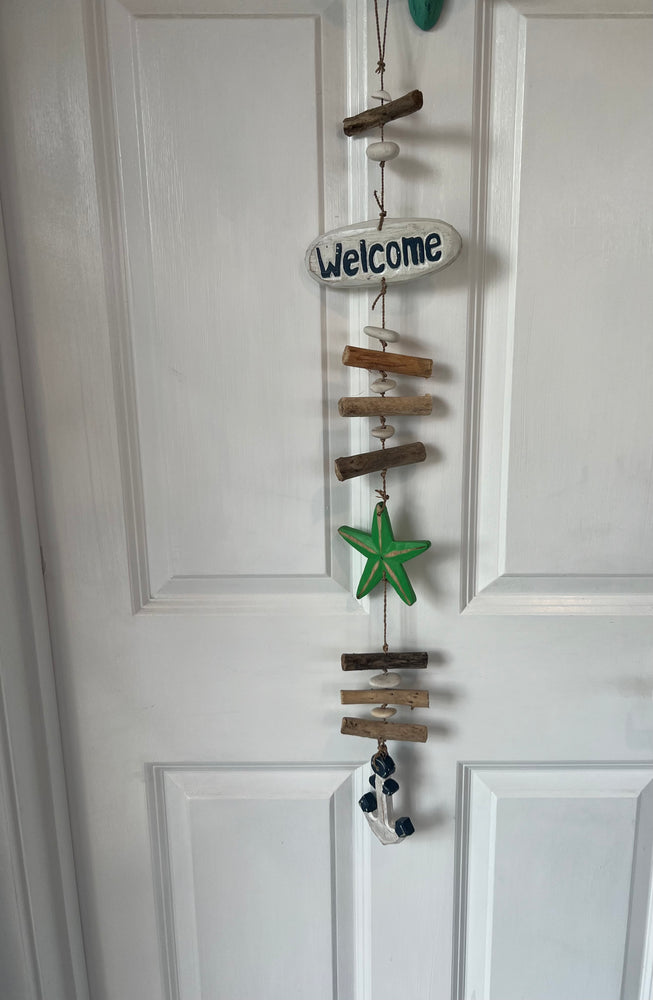 Driftwood Welcome Hanging Sign