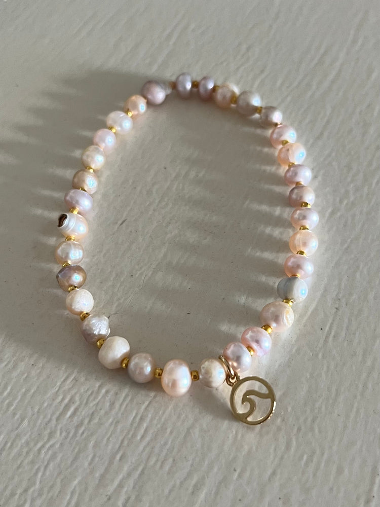Freshwater Pearl and Waves Bracelet