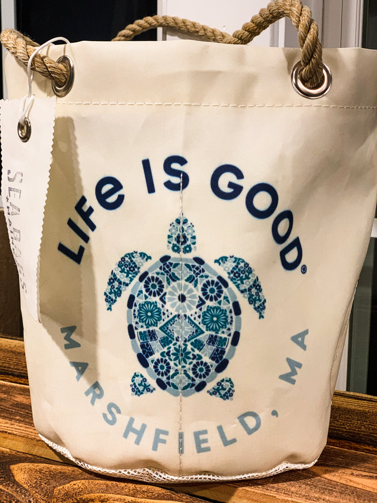Life Is Good® In Marshfield Sea Bags Bucket Bag