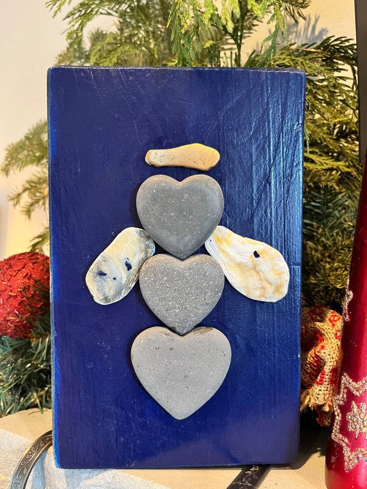 Heart Rock and Shell Angel Rustic Block