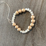 Pearl and gold bracelet
